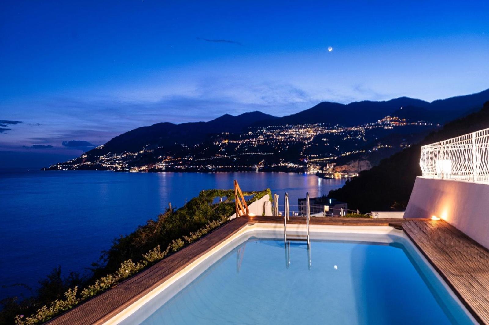 Villa Costanza Amalfi Coast Maiori Bagian luar foto